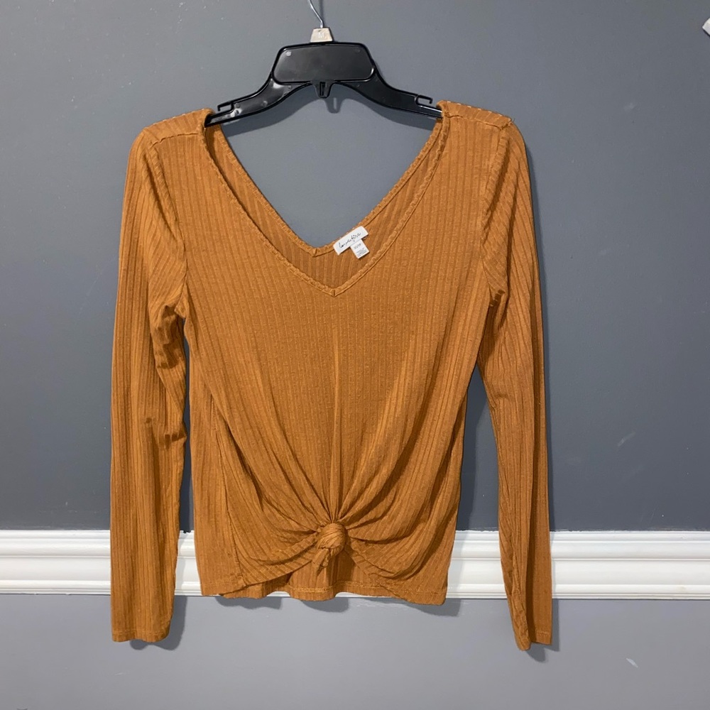 Long sleeve v neck
